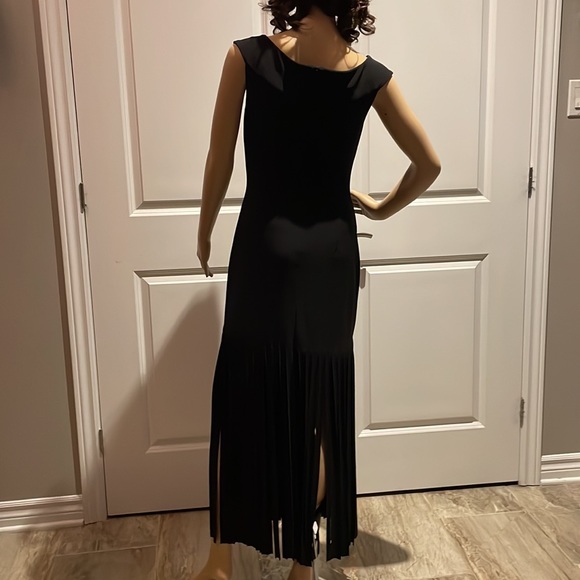 Frank Lyman long black Evening gown. NWT. Size 6. - Picture 5 of 8